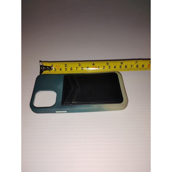 iPhone Case ( Unknown ) Great Condition with Wallet on Case - Picture 1 of 4